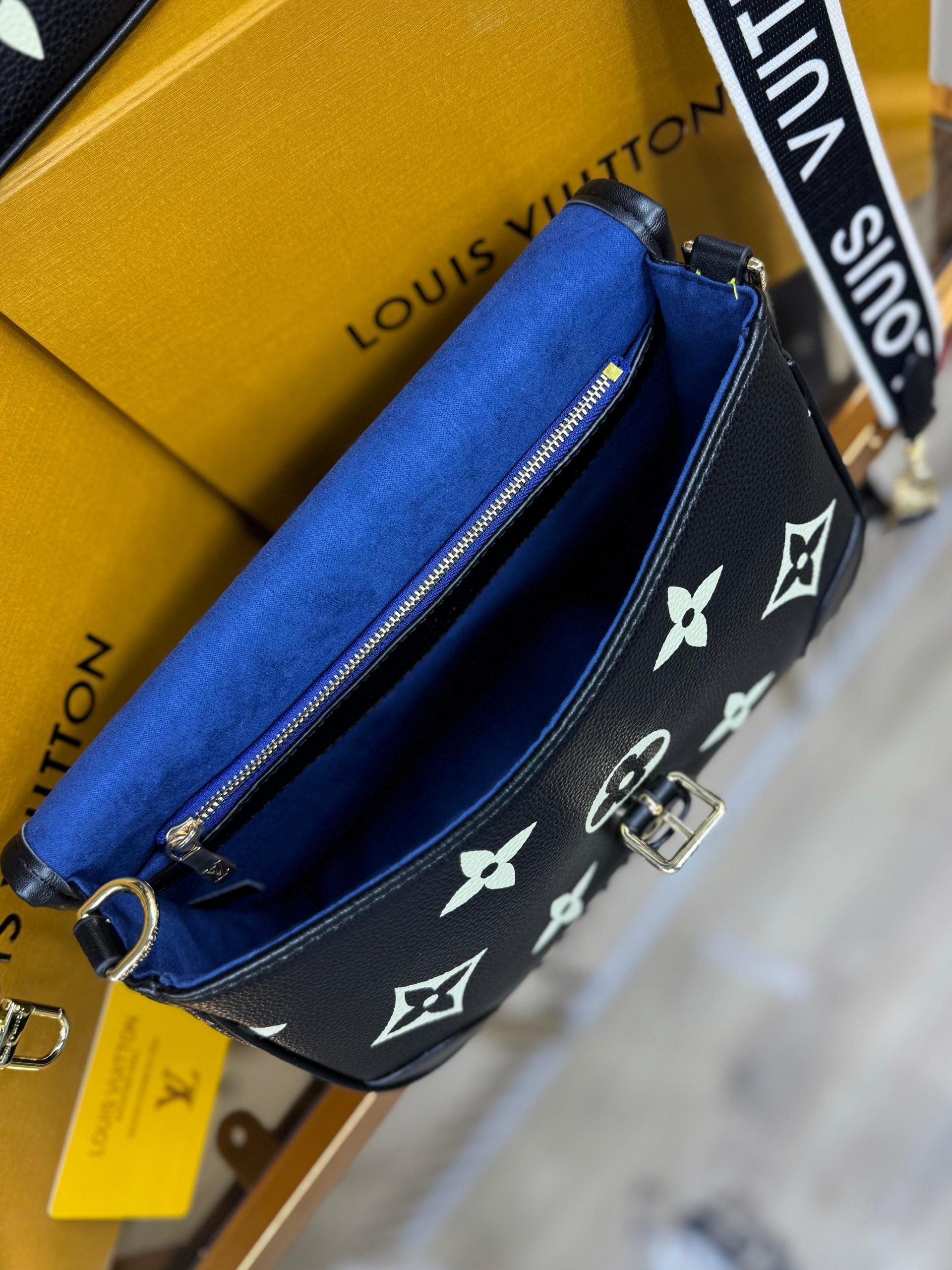 Bolso LOUIS VUITTON mujer