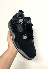 JORDAN RETRO 4