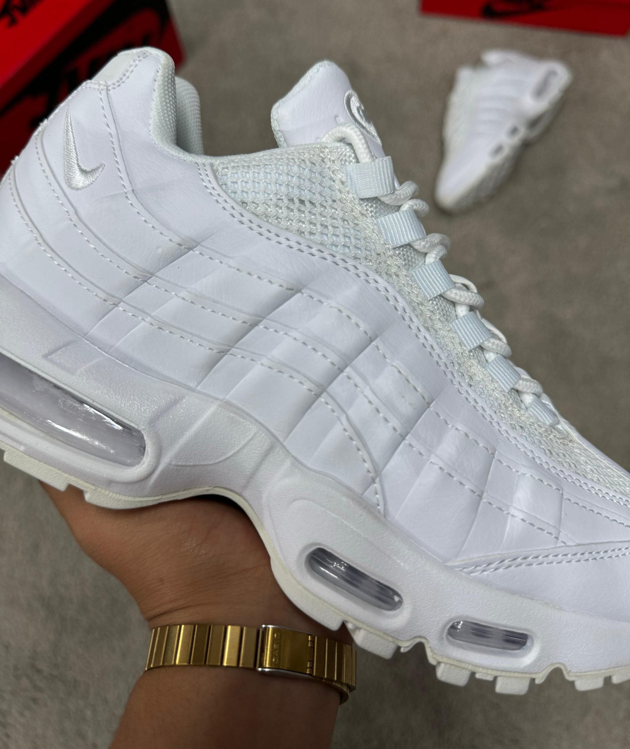 NIKE AIR MAX 95 BLANCAS (MAXIMA CALIDAD)