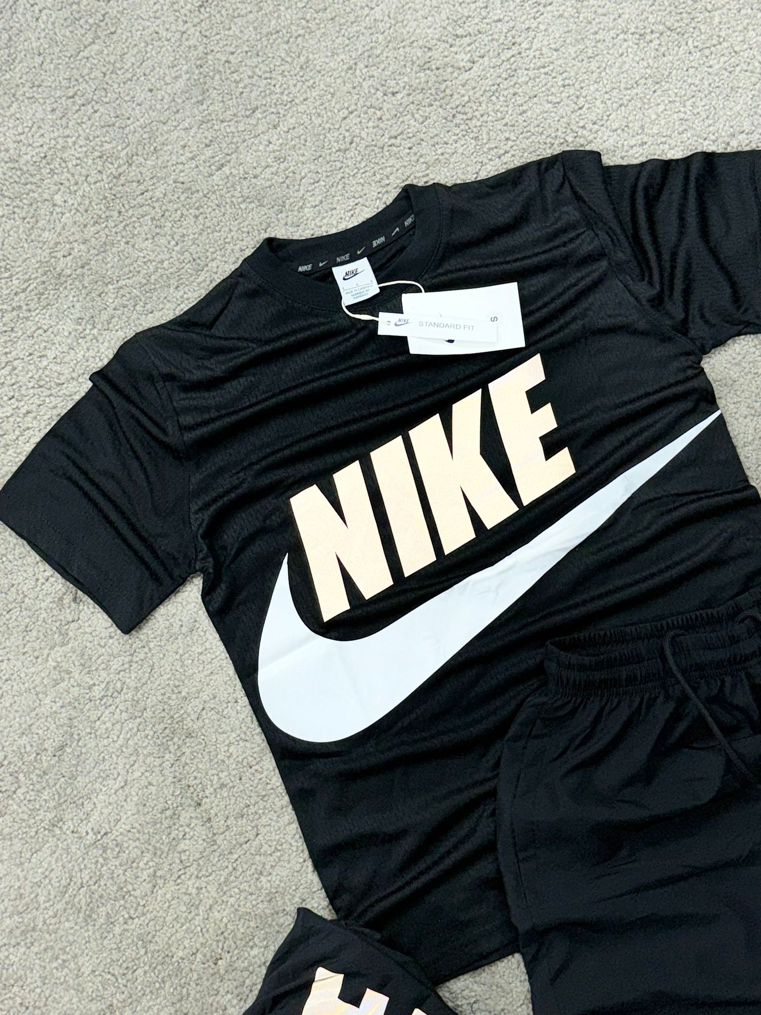 CONJUNTO NIKE