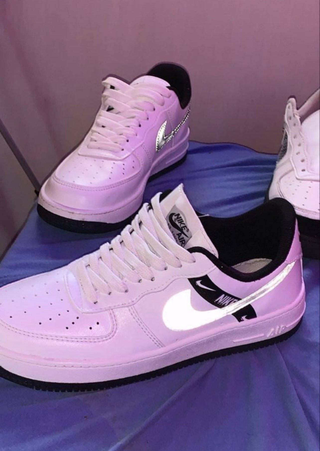 Nike Air Force 1 White Fluor